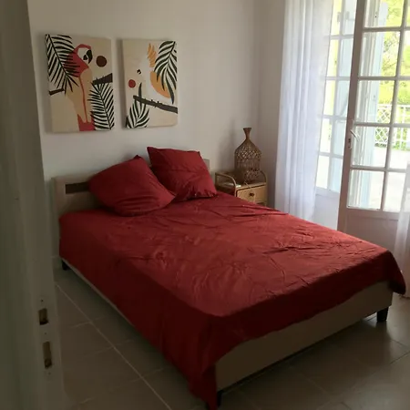 Maison Perigoudine * Saint-Philippe-dʼAiguille