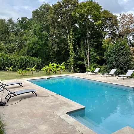 Maison Perigoudine Saint-Philippe-dʼAiguille